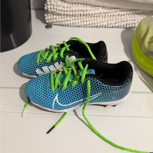 Nike Kids' Cleats with Neon Green Laces